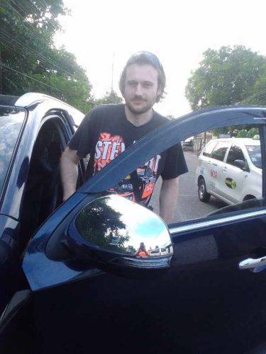 Roxas-Rent-a-Car-12 (1) (1) (1)